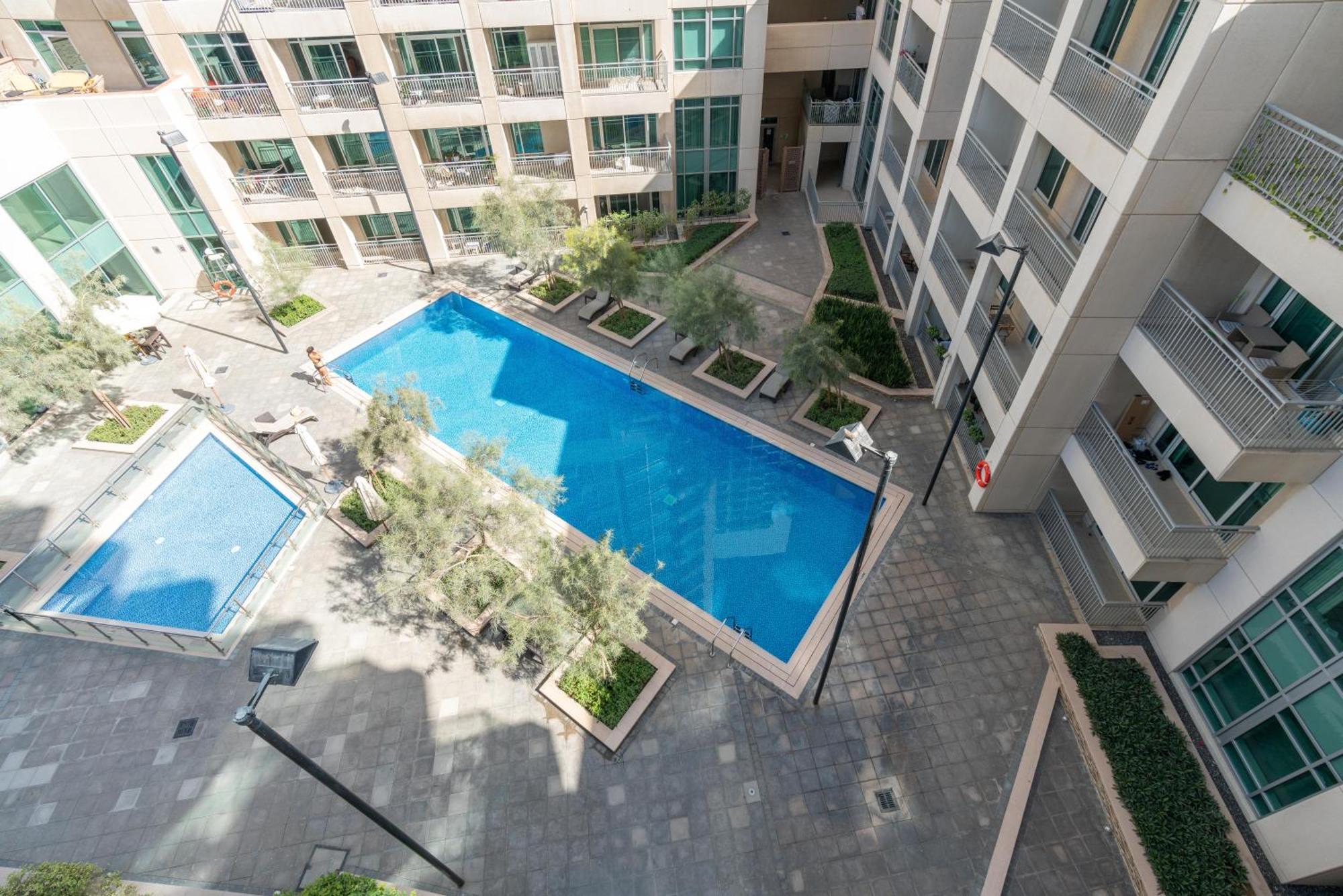 Dream Inn Apartments - Burj Views Дубай Экстерьер фото